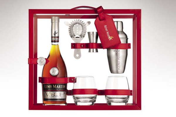 remy-martin-vsop-mature-cask-finish-the-cocktail-expert-case-01