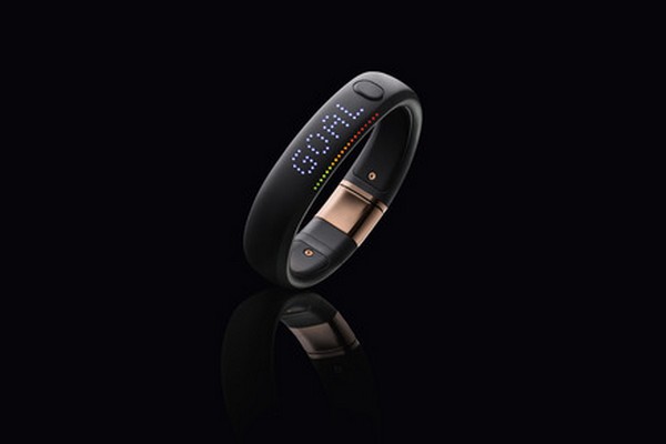 nike-fuelband-metaluxe-se-rose-gold-00