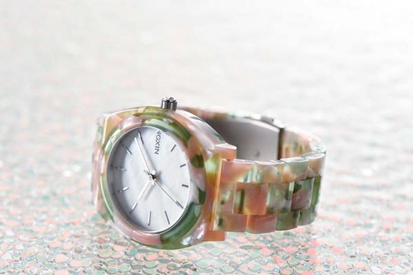 nixon-spring-2014-the-watercolor-mint-collection-01
