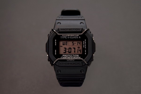 n-hoolywood-x-casio-g-shock-dw-5600nh-1er-picture01