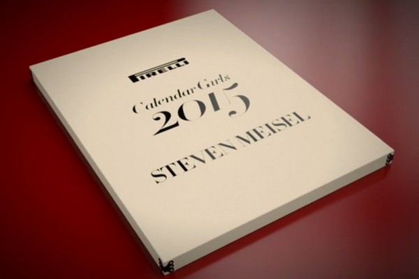 behind-the-scenes-video-of-the-2015-pirelli-calendar-01
