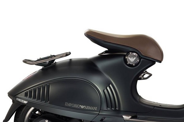Vespa, Armani collaborate with new limited edition model