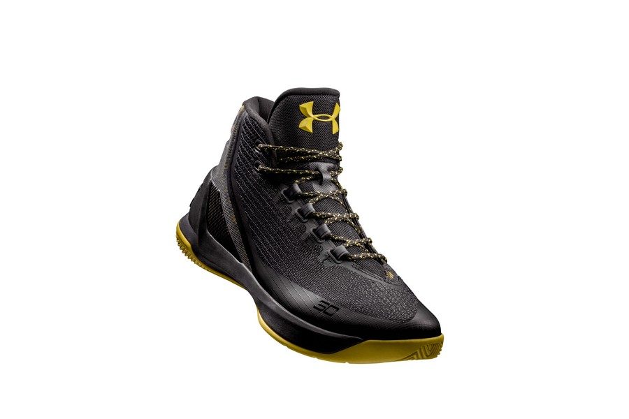 under-armor-curry-3-sneaker-07