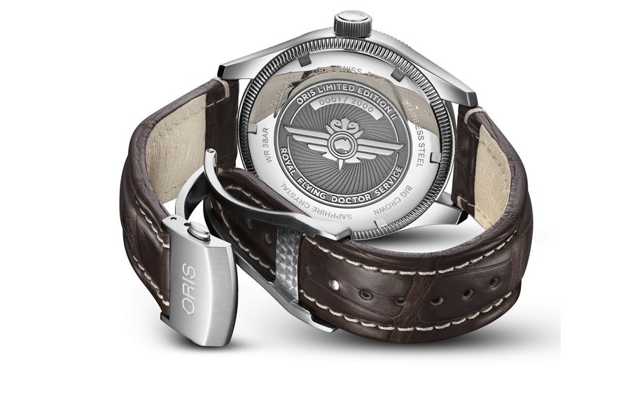 Oris-Royal-Flying-Doctor-Service-Limited-Edition-II-04