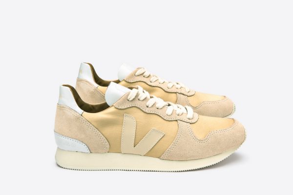 VEJA présente sa ligne "Silk"