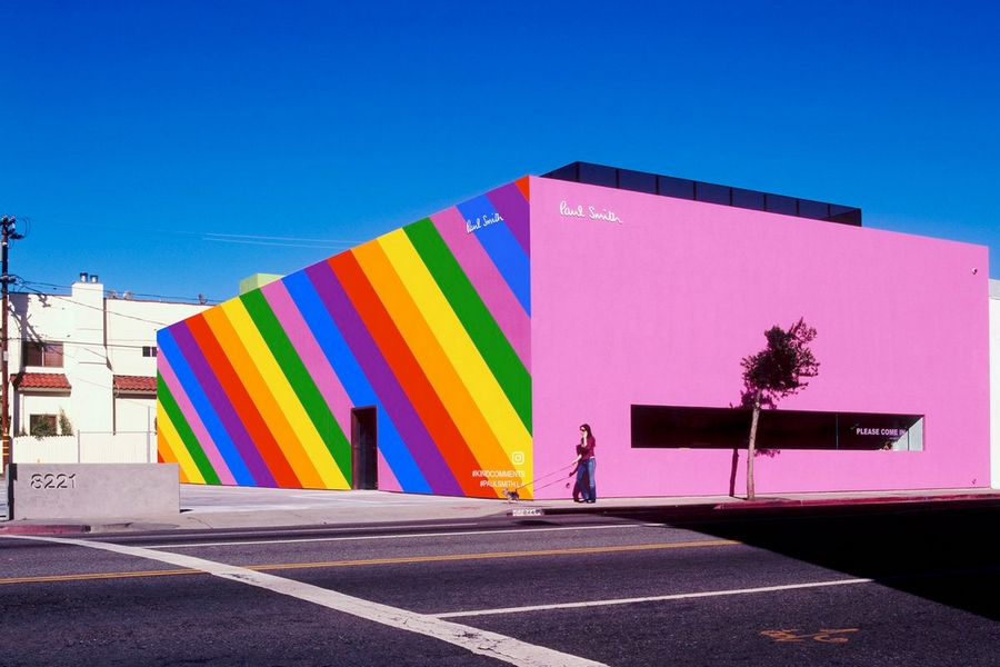Le Pink Wall de Los Angeles se transforme en Rainbow Wall pour le "LGBT Pride Month"