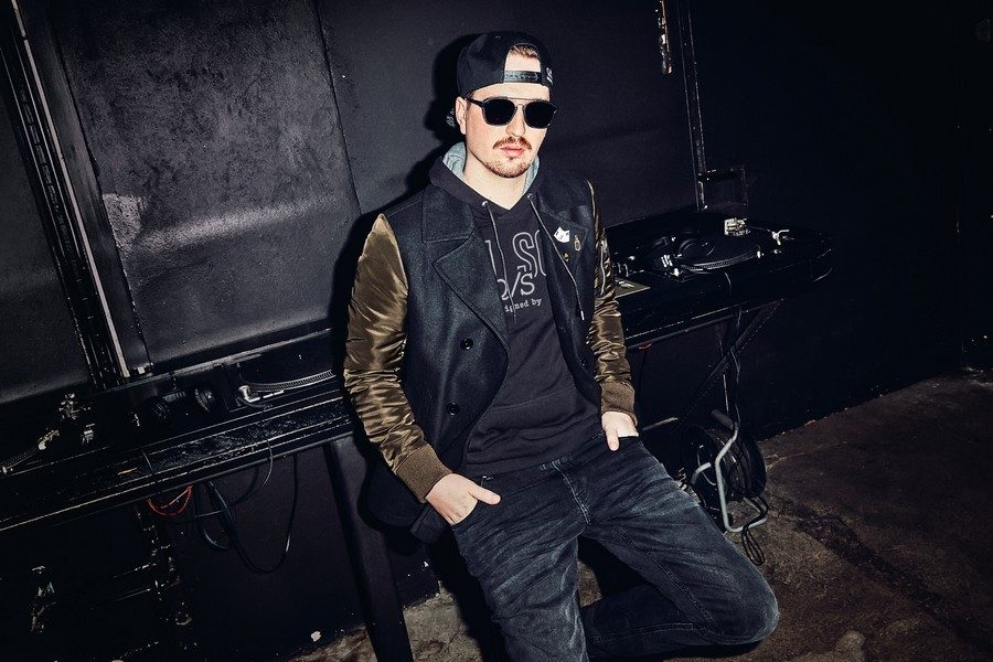 qs-designed-by-x-robin-schulz-collection-vol-2-pict07