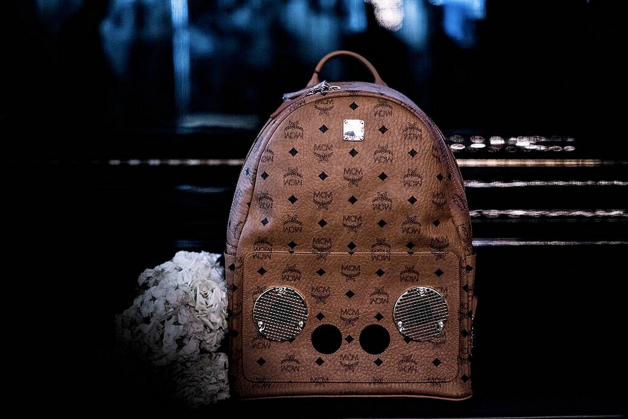 Mcm discount wizpak backpack