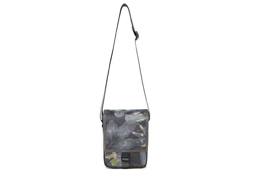 the-north-face-tropical-camo-19b