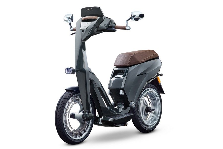 Ujet-Electric-Scooter-04b