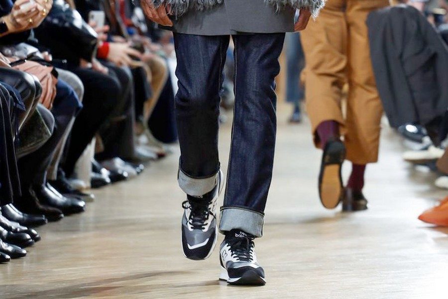 comme-des-garcons-new-balance-fall-2019-preview-collection-05b