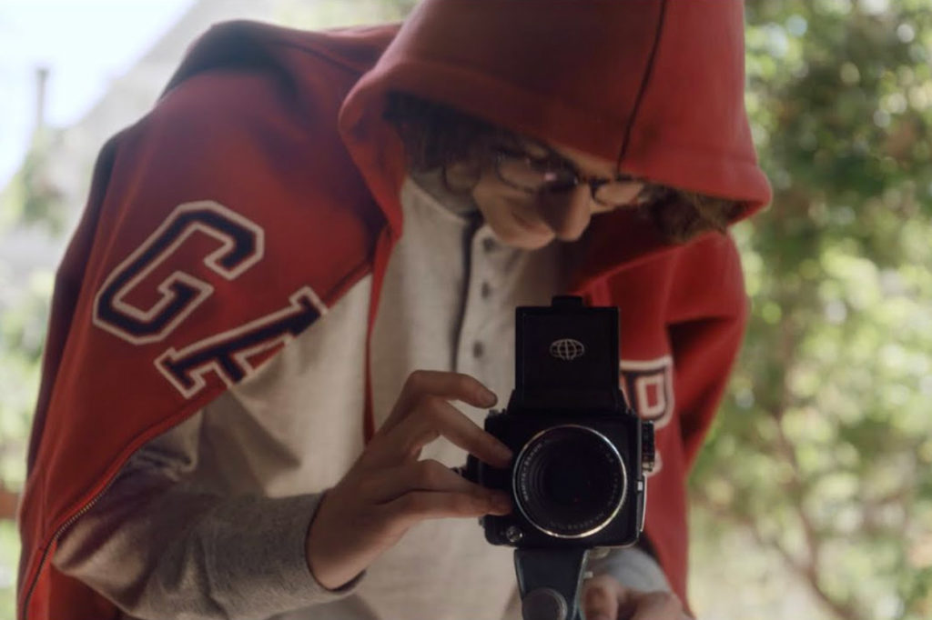 Campagne Gap Holiday 2019 "Gift the Thought" avec le film "The Hoodie"