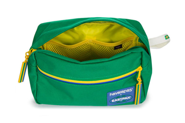 Collaboration Havaianas x Eastpak