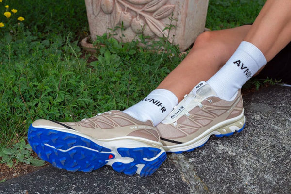 Découvrez la AVNIER x Salomon S-Lab XT 5 Softground "Mirage Efffect"