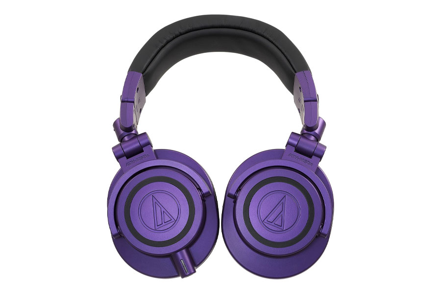 Audio-Technica présente en édition limitée les casques audio ATH-M50x et ATH-M50xBT en violet et noir