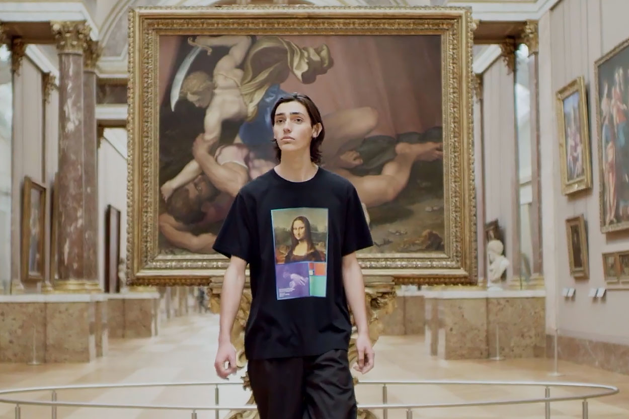 (Français) Collection capsule CASETiFY x Musée du Louvre