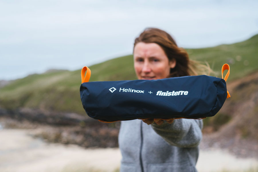 Chaise de camping recyclée Helinox x Finisterre