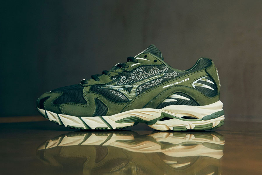 Maharishi × Mizuno Wave Rider 10 "Fire Phoenix"